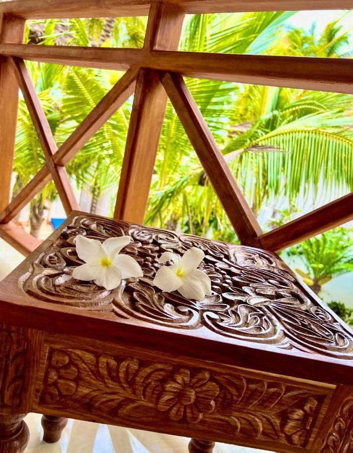 Karibu Beach Resort Pongwe Zewnętrze zdjęcie