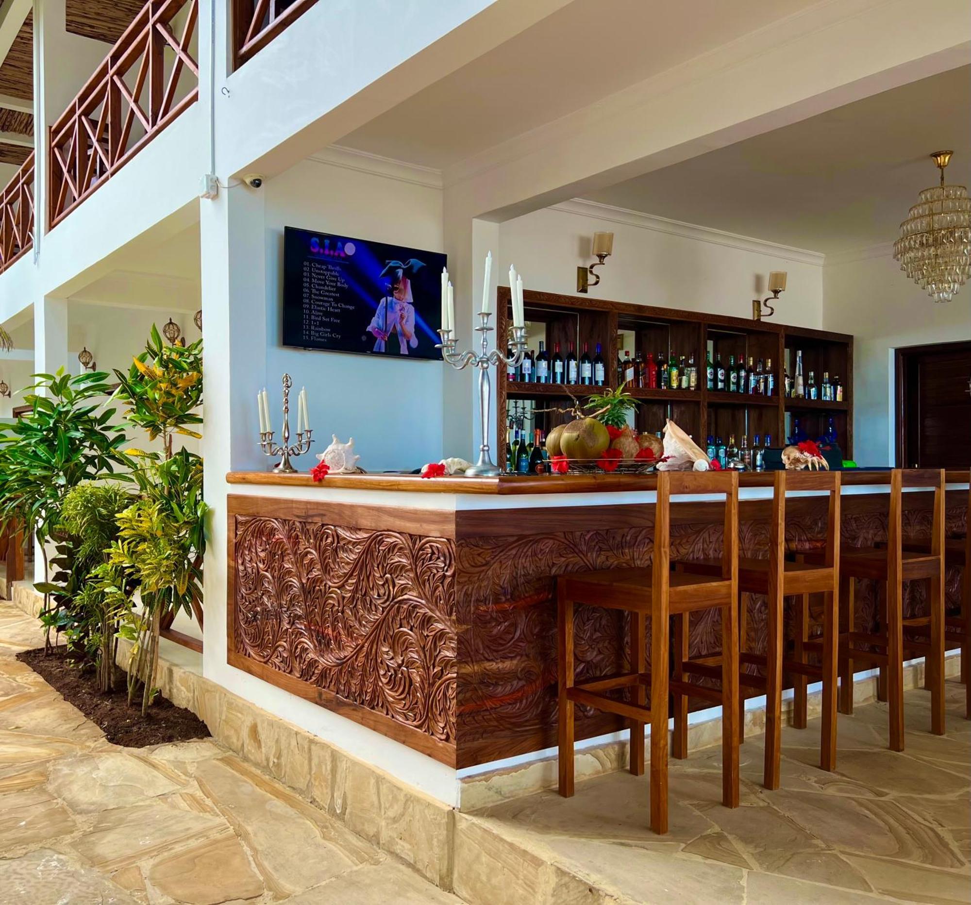 Karibu Beach Resort Pongwe Zewnętrze zdjęcie