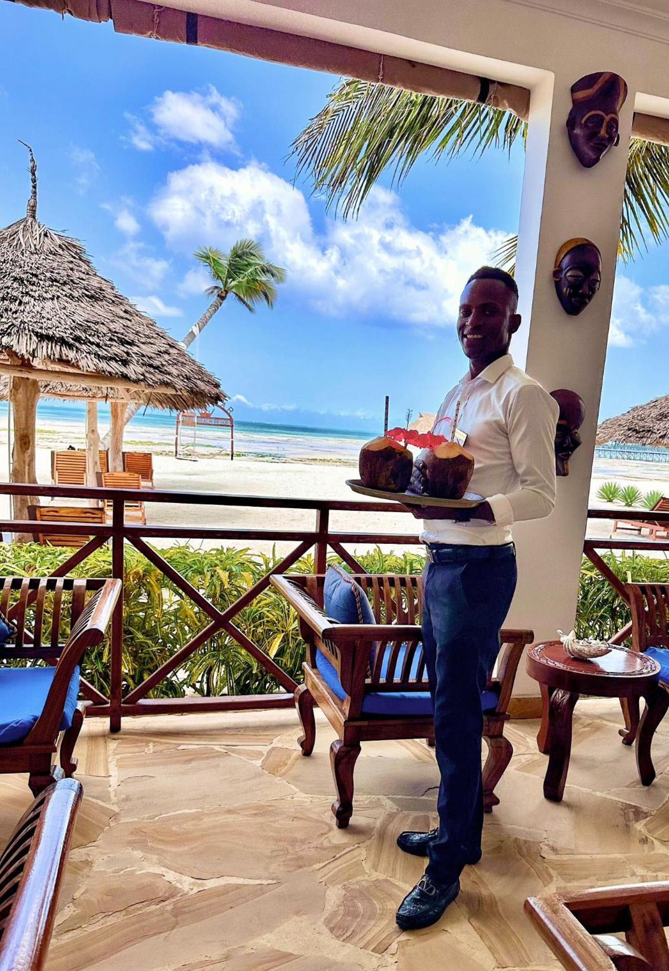 Karibu Beach Resort Pongwe Zewnętrze zdjęcie