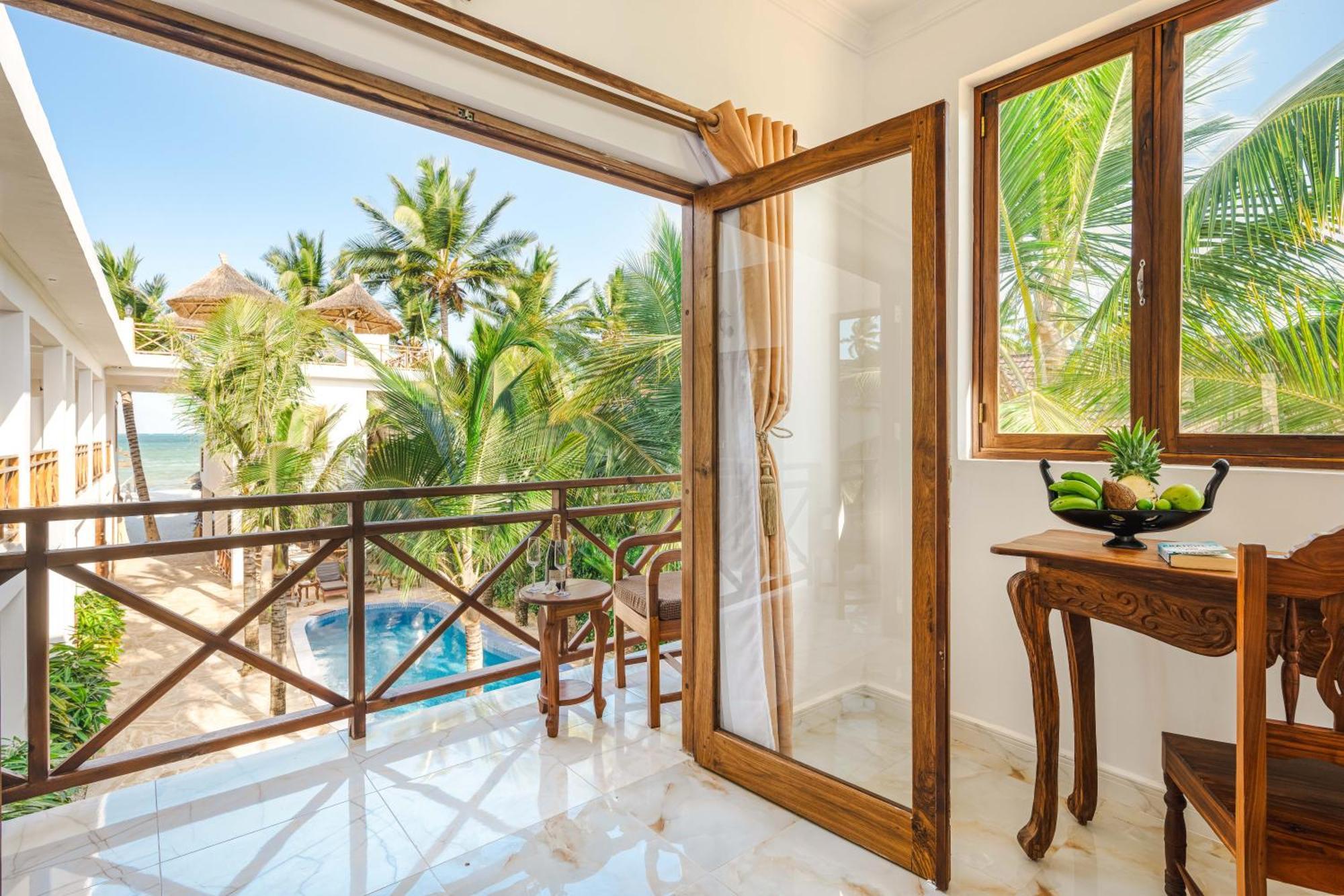Karibu Beach Resort Pongwe Zewnętrze zdjęcie