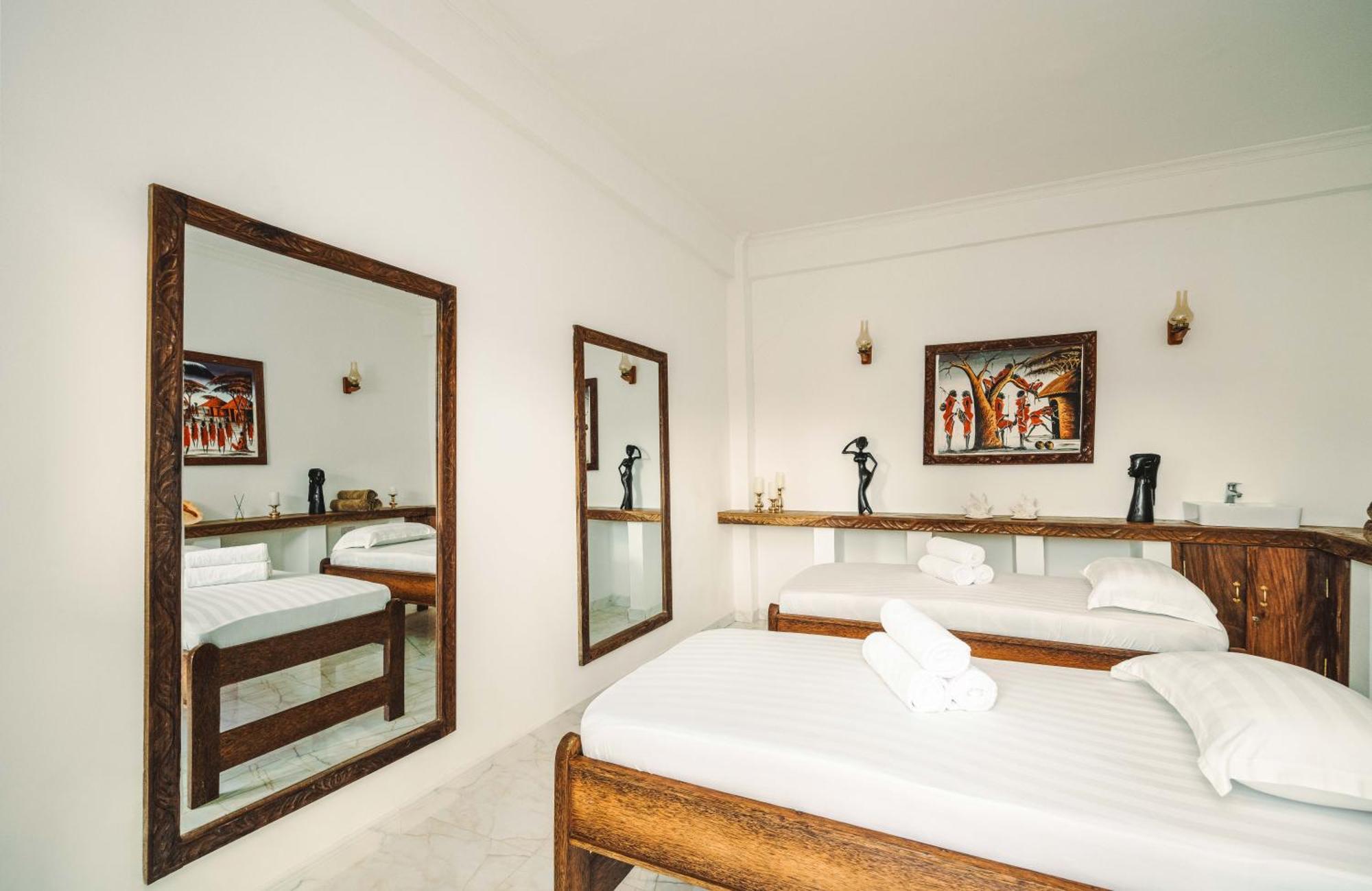 Karibu Beach Resort Pongwe Zewnętrze zdjęcie